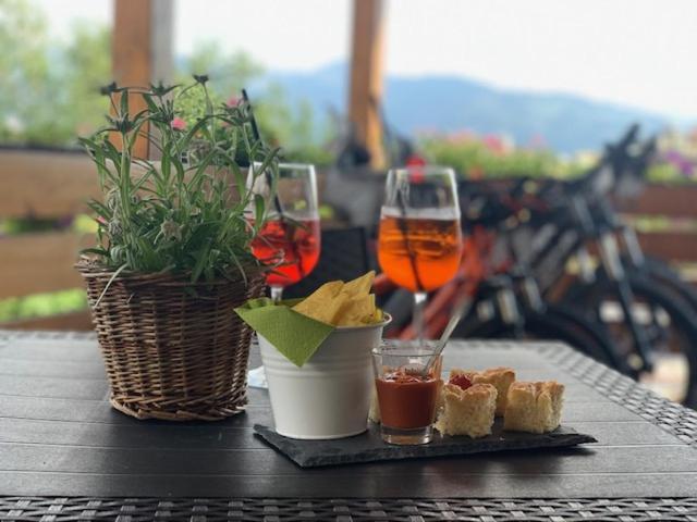 Hotel Alla Rocca Varena Εξωτερικό φωτογραφία